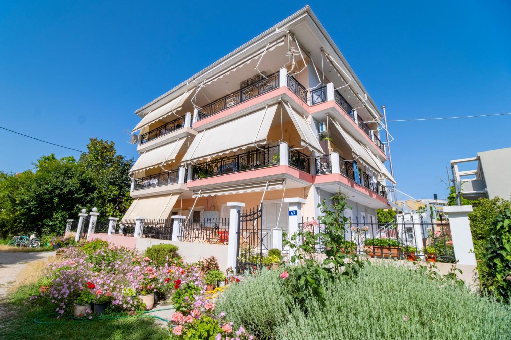 Paraskevi Apartments Lefkada City Exterior photo